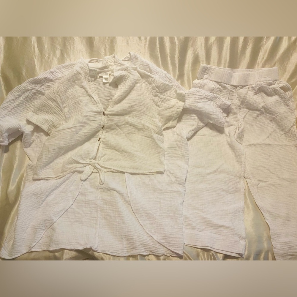 White gauze set with cardigan